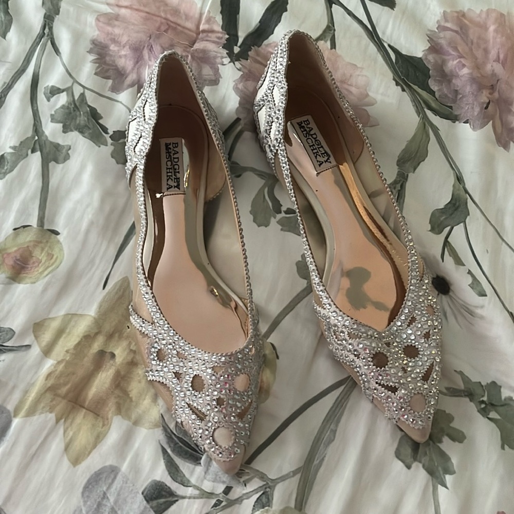 Bartley Mischka flat shoes